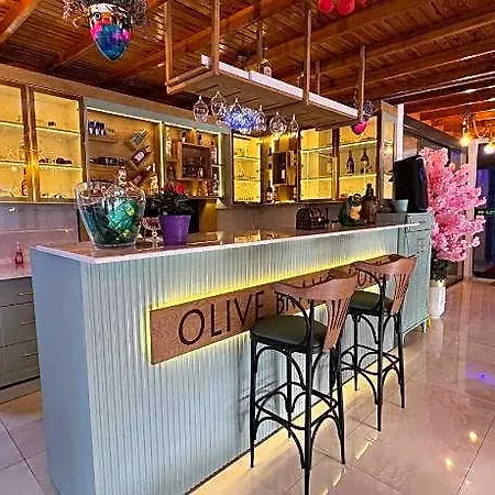 Olive Branch Hotel