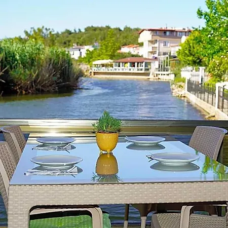 Olive Branch Hotel 3*